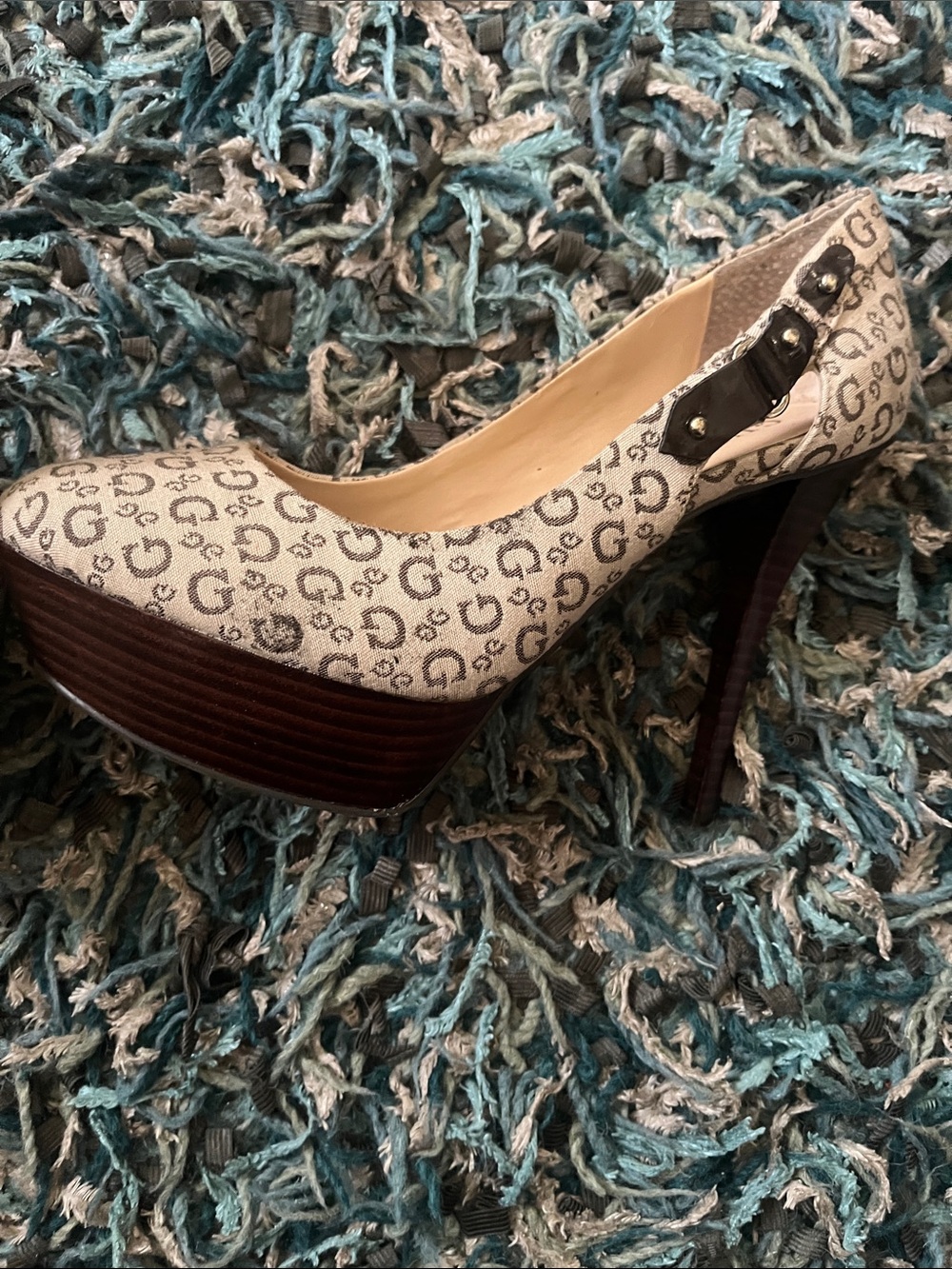 Guess Designer-Style Cream and Brown Platform Pump - Women Shoes